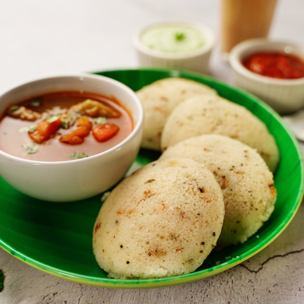 "Traditional Idli Sambar Recipe: Easy & Delicious"